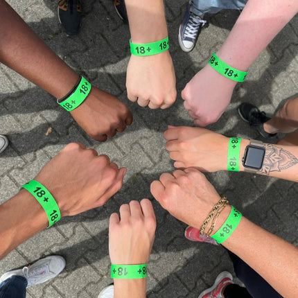 Pulseras de Tyvek 18+ verde - 100 unidades