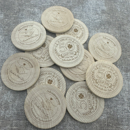 Fichas de madera grabadas personalizadas Ø50 mm - 100 unidades