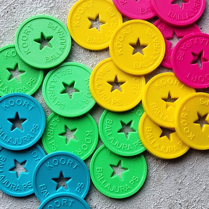 Fichas de plastico en relieve personalizadas con forma propia Ø29 mm - 1000 unidades