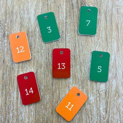 Llavero rectangular de acrilico con numeracion - Por unidad